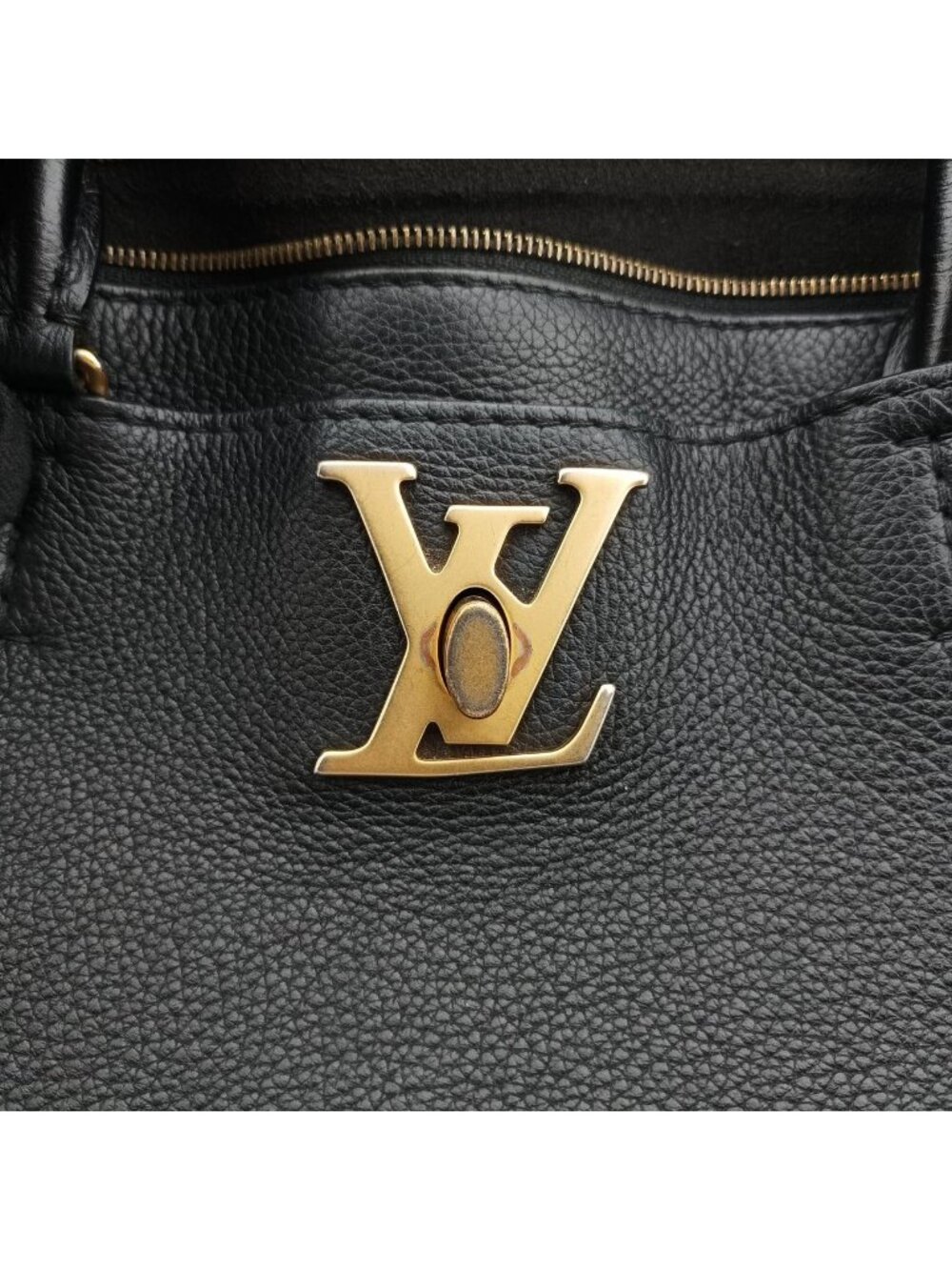 Louis Vuitton Lockme Black Leather Handbag - Picture 12 of 15